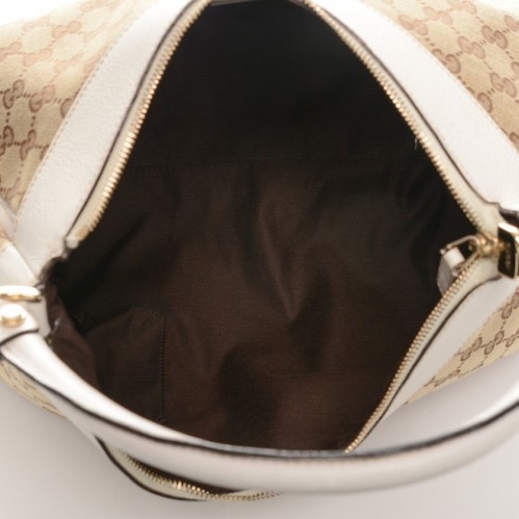 Gucci D-Ring Hobo Shoulder Bag 100% Authentic - Picture 6 of 7
